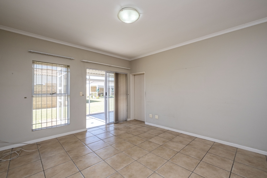 1 Bedroom Property for Sale in Protea Heights Western Cape